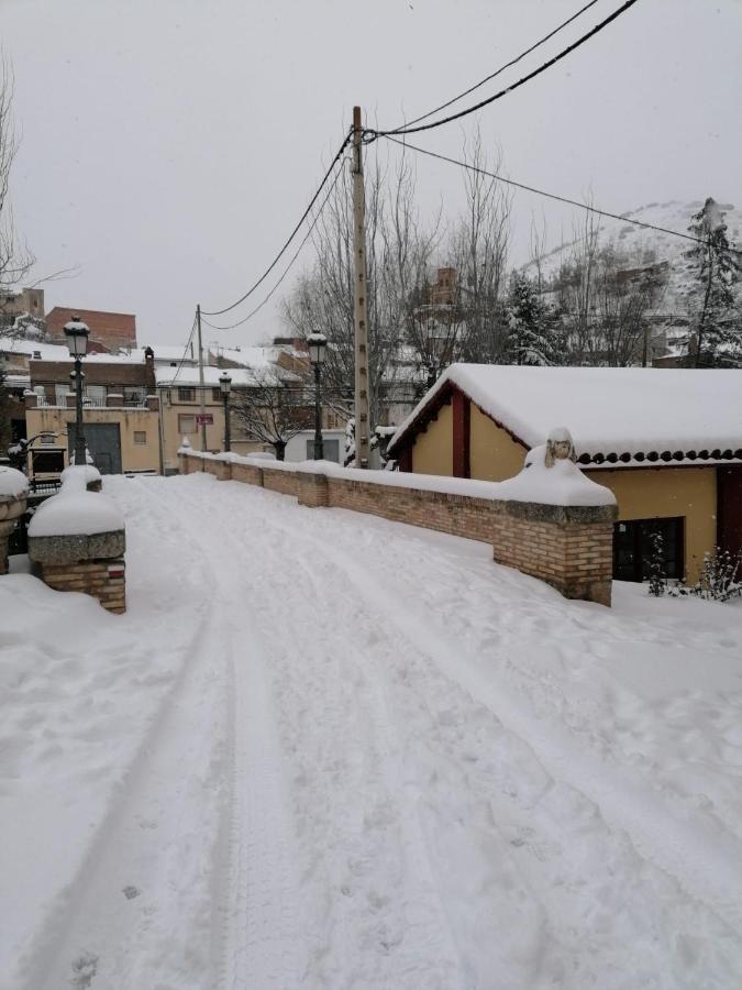 Castejón de las Armas Apartamentos Rurales Camino Del Cid מראה חיצוני תמונה